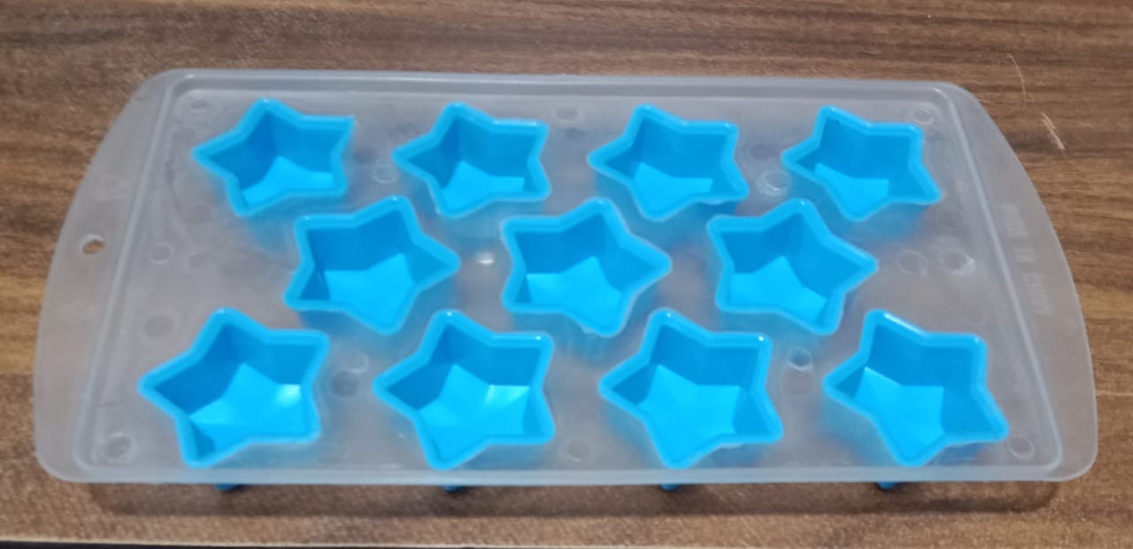 Silicone Mold Ice Cube Tray Creative Sweet Multi Type Ice Tray Buckets, Ice Cube Trays Multi Fruit Shape Ice Tray (1 Pc) Silicone Mold Ice Cube Tray Creative Sweet Multi Type Ice Tray Buckets, Ice Cube Trays Multi Fruit Shape Ice Tray (1 Pc)